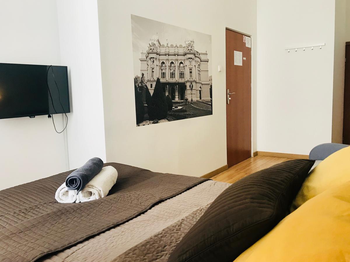 Amber Guest Rooms Krakau Exterior foto