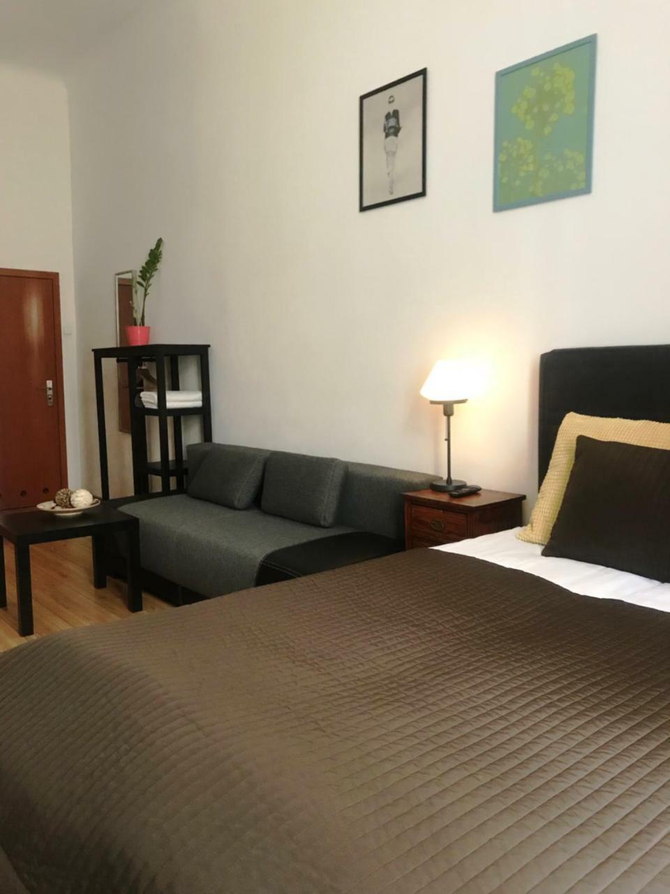 Amber Guest Rooms Krakau Exterior foto